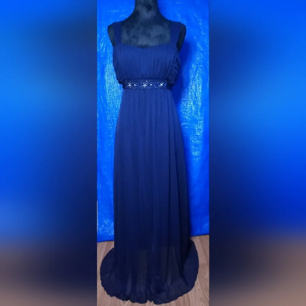 Dark blue Prom dress 👗 - Picture 1 of 6